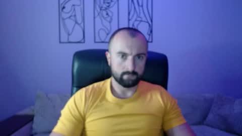 Snapshot of brindlefly69 chatting on 10/01/25, 10:43 brindlefly69 online show from 10/01/25, 10:43