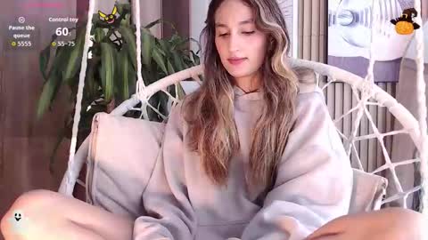 Snapshot of brinna_ev chatting on 09/22/25, 06:10 B R I N N A online show from 09/22/25, 06:10
