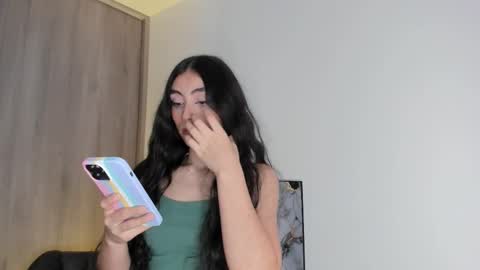 Snapshot of britany__lenox chatting on 09/10/25, 02:11 britany lenox online show from 09/10/25, 02:11