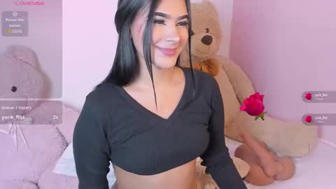 britanylin__ online show from 10/16/25, 04:46