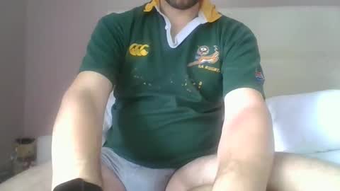 Snapshot of britguy6985 chatting on 01/06/25, 02:03 britguy6985 online show from 01/06/25, 02:03