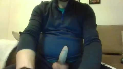 Snapshot of britguy6985 chatting on 01/20/25, 10:04 britguy6985 online show from 01/20/25, 10:04