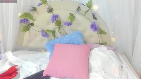 Brithany Rousee online show from 12/17/24, 10:54