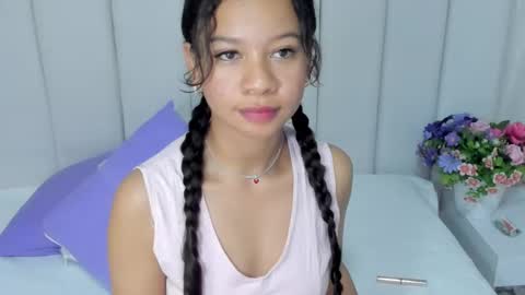 Brithany Rousee online show from 02/13/25, 10:33