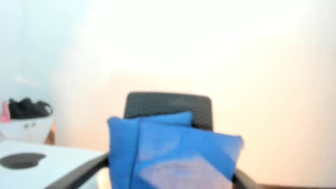 Brithany Rousee online show from 09/16/25, 04:52