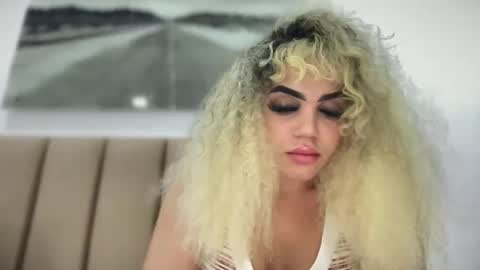 brithneysquirt online show from 10/21/25, 07:42