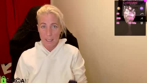 Snapshot of britishladya chatting on 10/19/25, 06:41 Lady Annabelle Montgomery online show from 10/19/25, 06:41