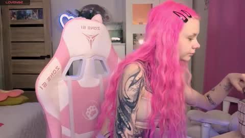 Britney online show from 10/17/25, 12:14