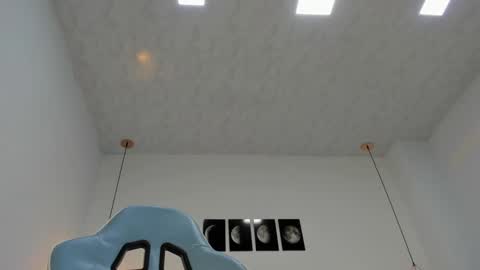   online show from 12/18/24, 11:02