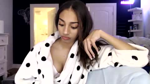 brittanyhalden online show from 11/17/25, 02:39