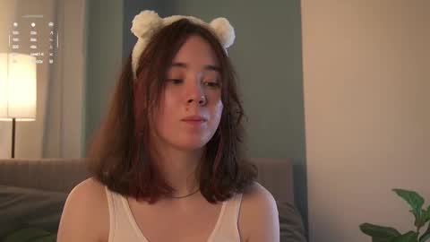 Lina online show from 09/19/25, 11:11