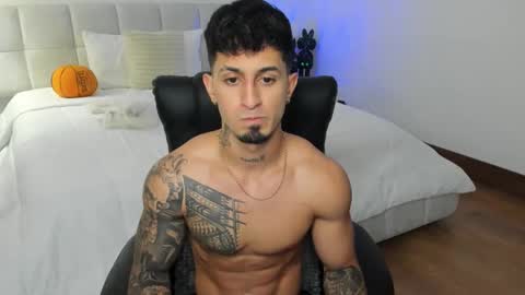 Snapshot of brody_dallas1 chatting on 10/22/25, 10:53 brody_dallas1 online show from 10/22/25, 10:53