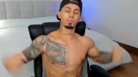 Snapshot of brody_dallas1 chatting on 11/07/25, 09:31 brody_dallas1 online show from 11/07/25, 09:31