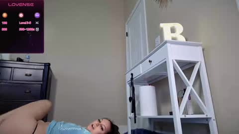 Snapshot of brookebee27 chatting on 01/05/25, 03:55 brookebee online show from 01/05/25, 03:55