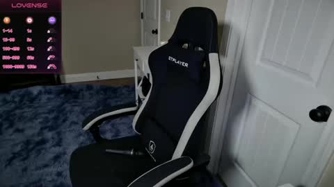 Snapshot of brookebee27 chatting on 02/28/25, 03:26 brookebee online show from 02/28/25, 03:26