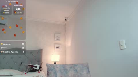 Brook Loves online show from 10/16/25, 07:42