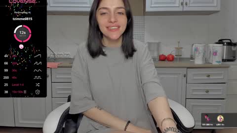 Snapshot of broosnica1 chatting on 12/19/24, 10:24 broosnica1 online show from 12/19/24, 10:24