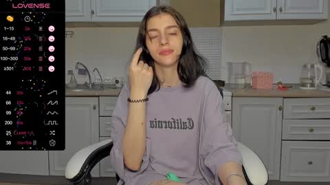 Snapshot of broosnica1 chatting on 02/03/25, 07:51 broosnica1 online show from 02/03/25, 07:51