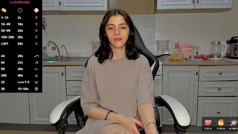Snapshot of broosnica1 chatting on 03/09/25, 04:11 broosnica1 online show from 03/09/25, 04:11