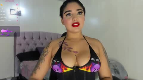 Snapshot of browch chatting on 01/27/25, 04:20 valentina online show from 01/27/25, 04:20