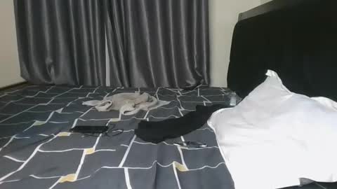 brown_sugar4 online show from 11/13/25, 08:30