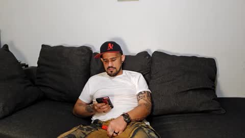 brownboyt online show from 11/14/25, 07:07