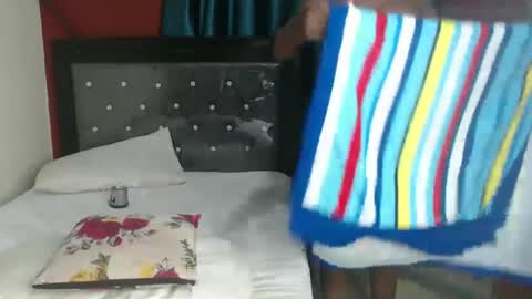 Snapshot of brownebony4 chatting on 02/03/25, 03:31 Brownie online show from 02/03/25, 03:31