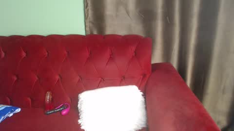 Snapshot of brownebony4 chatting on 02/19/25, 03:39 Brownie online show from 02/19/25, 03:39