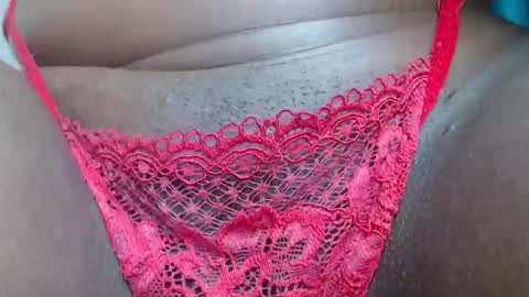 Snapshot of brownebony4 chatting on 09/24/25, 05:22 Brownie online show from 09/24/25, 05:22