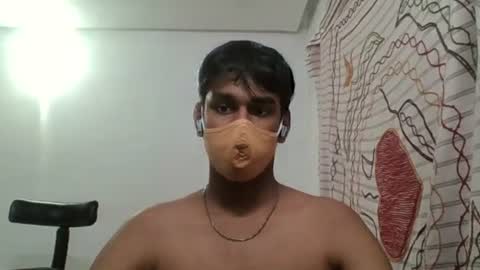 brownguy2505 online show from 12/25/24, 05:26