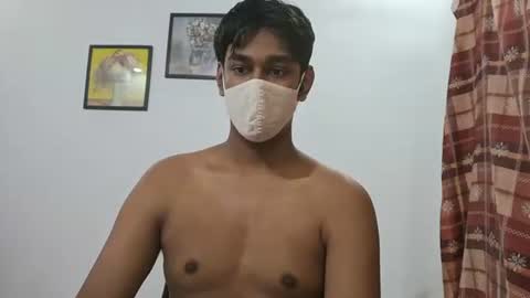 brownguy2505 online show from 10/05/25, 04:44