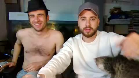 Snapshot of brownhaiir chatting on 10/31/25, 11:06 brownhaiir online show from 10/31/25, 11:06