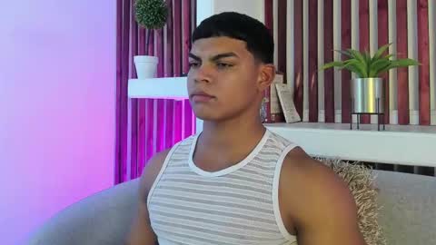 bruce_stroud online show from 10/11/25, 03:28