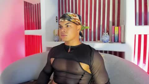 bruce_stroud online show from 10/24/25, 03:14