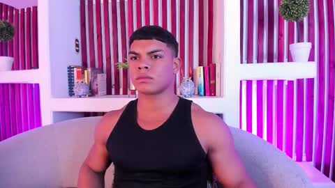 bruce_stroud online show from 11/17/25, 06:52