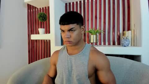 bruce_stroud online show from 11/24/25, 03:17