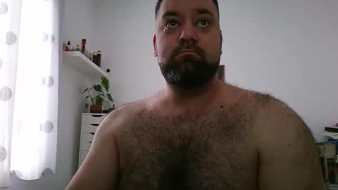 Bruce online show from 10/18/25, 09:21