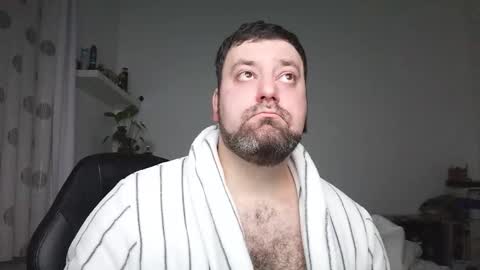 Bruce online show from 11/21/25, 05:11