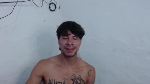 Snapshot of brucewayne1_ chatting on 09/18/25, 12:40 brucewayne1_ online show from 09/18/25, 12:40