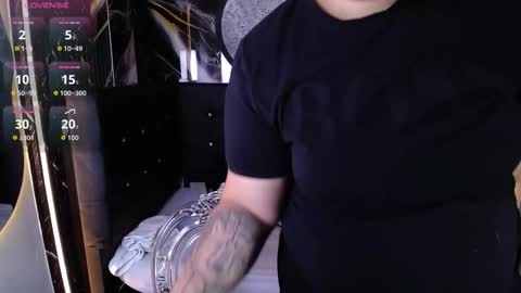 Bruja SCarlata online show from 10/21/25, 10:16