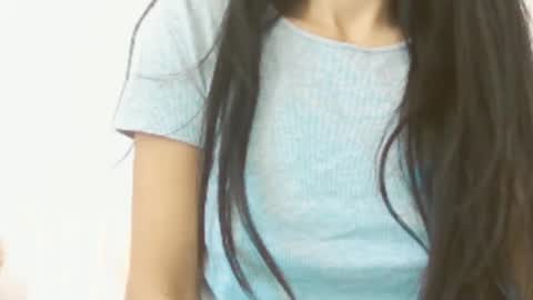 Snapshot of brunela chatting on 11/10/25, 10:25 brunela online show from 11/10/25, 10:25