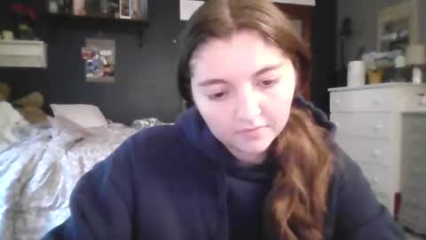 brunettebaby040 online show from 11/10/25, 07:13