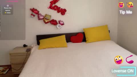 Snapshot of brunettgirl_ chatting on 10/26/25, 07:03 Ellis online show from 10/26/25, 07:03