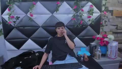 Snapshot of bruno_cruz chatting on 11/08/25, 03:29 Bruno Cruz online show from 11/08/25, 03:29