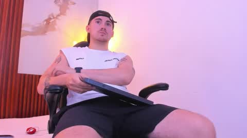 bruno_walkerr online show from 12/02/25, 12:10