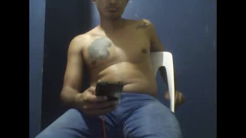Snapshot of brunohot30 chatting on 09/19/25, 11:05 brunohot30 online show from 09/19/25, 11:05