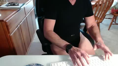 Snapshot of brussells chatting on 02/27/25, 07:04 Brussells online show from 02/27/25, 07:04