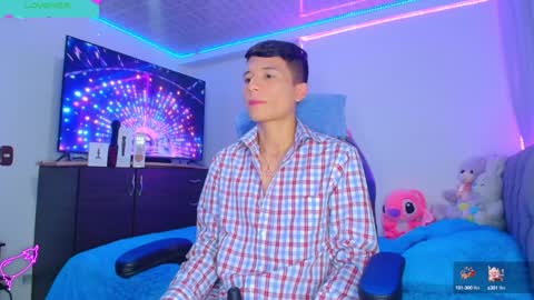 Snapshot of bryam_hot chatting on 01/03/25, 12:54 BRYAM INDEPENDENT MODEL online show from 01/03/25, 12:54