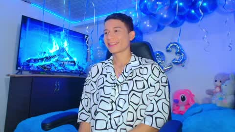 Snapshot of bryam_hot chatting on 01/09/25, 01:39 BRYAM INDEPENDENT MODEL online show from 01/09/25, 01:39