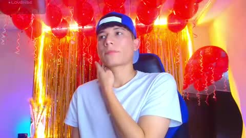 Snapshot of bryam_hot chatting on 09/09/25, 01:16 BRYAM INDEPENDENT MODEL online show from 09/09/25, 01:16